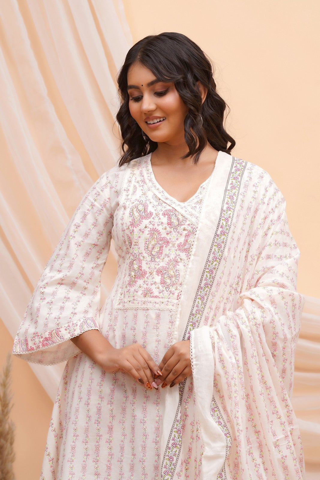 Buy White Jaipuri Print Beautiful Suit Set Online
