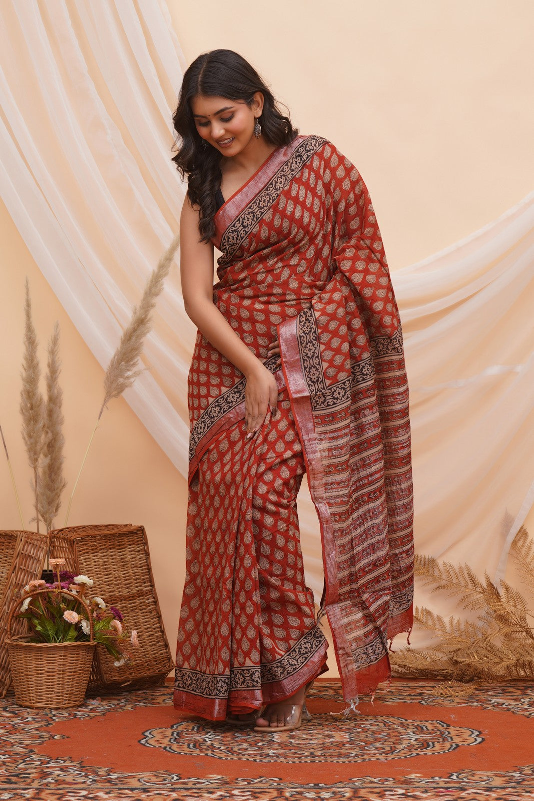 Buy Red Latest Bagru Block Print Linen Saree