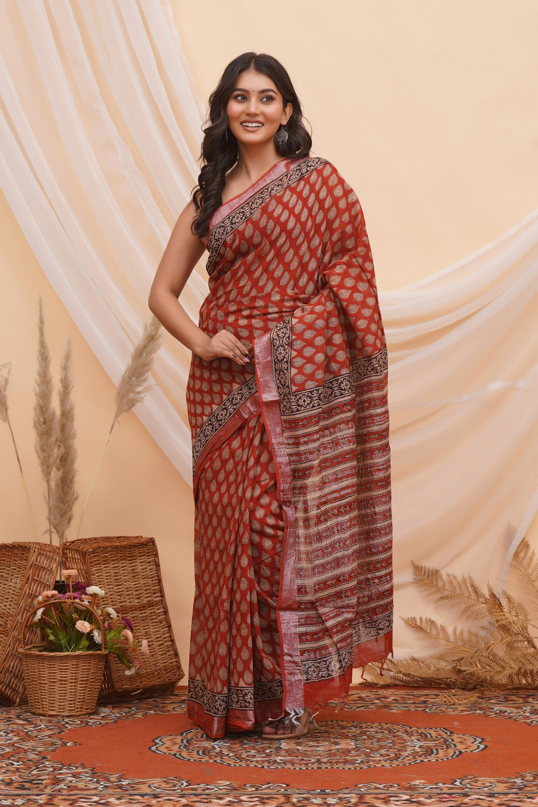 Buy Red Latest Bagru Block Print Linen Saree