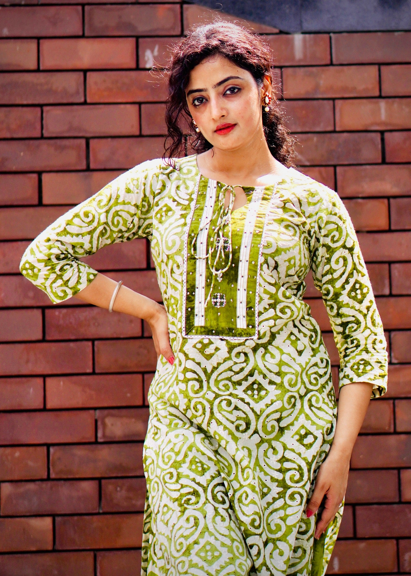 Buy Batik Print Suit Set Online with Hand Work